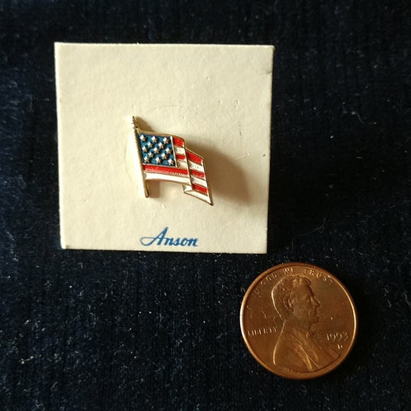 VJ VINTAGE Enamel Waving Flag - Picture 3 of 3